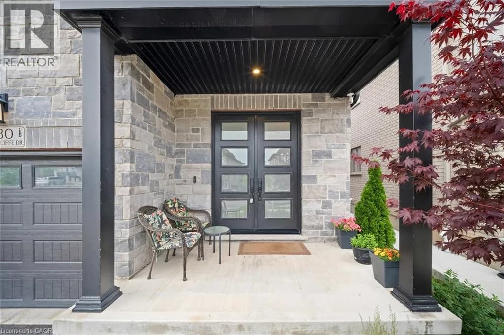 130 PONDCLIFFE Drive — photo 4 of 49