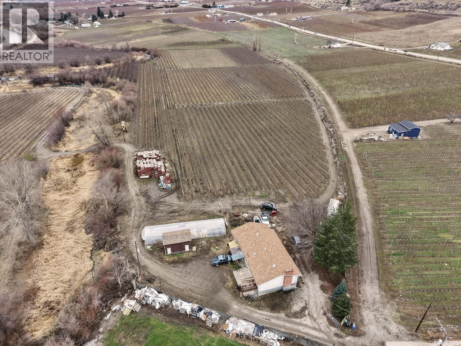 301 Road 12 Road