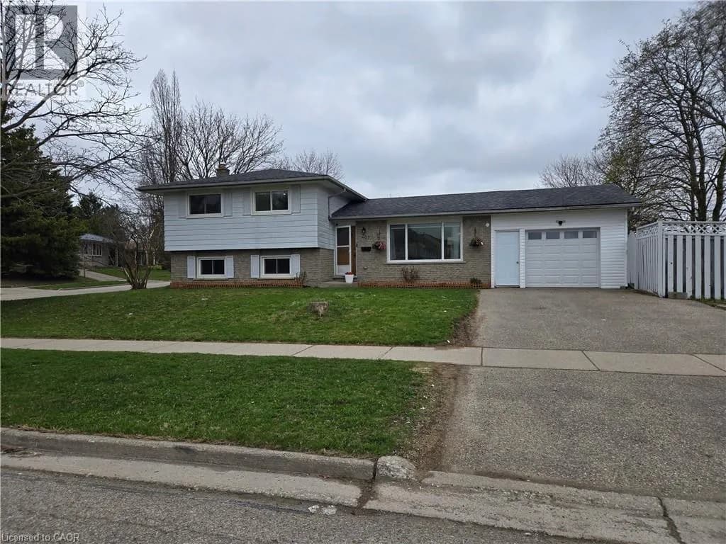 261 OVERLEA Drive