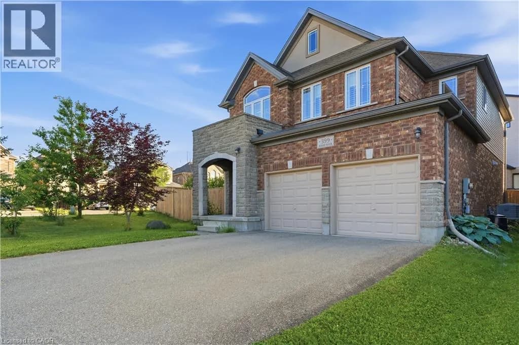 399 RIDEAU RIVER Street