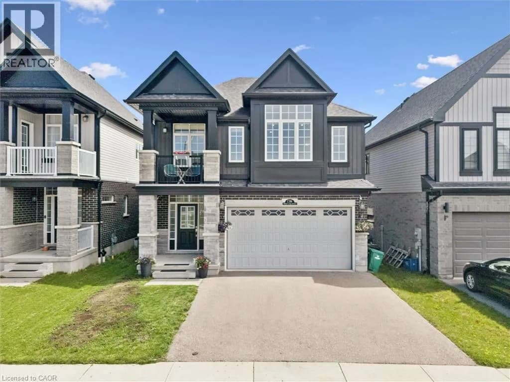 736 WOOD LILY Street