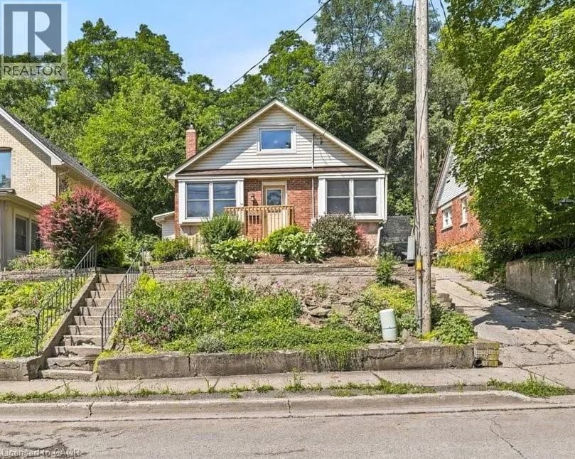 22 RAMORE Street