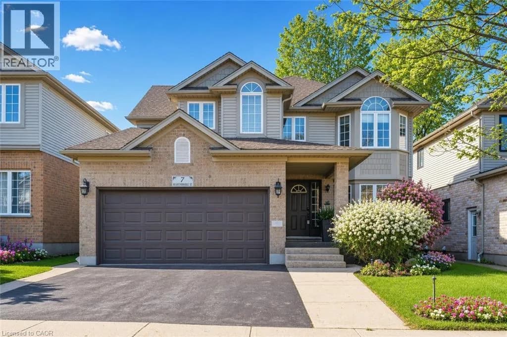 7 HEARTHBRIDGE Street