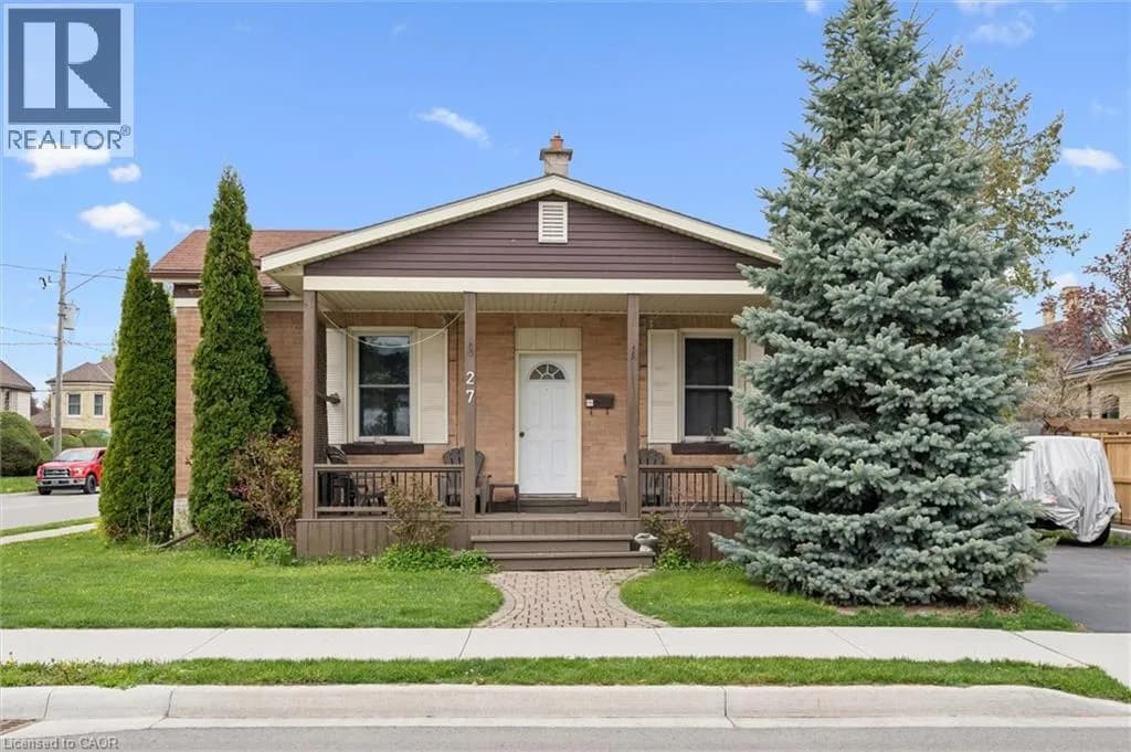 27 ROSEVIEW Avenue