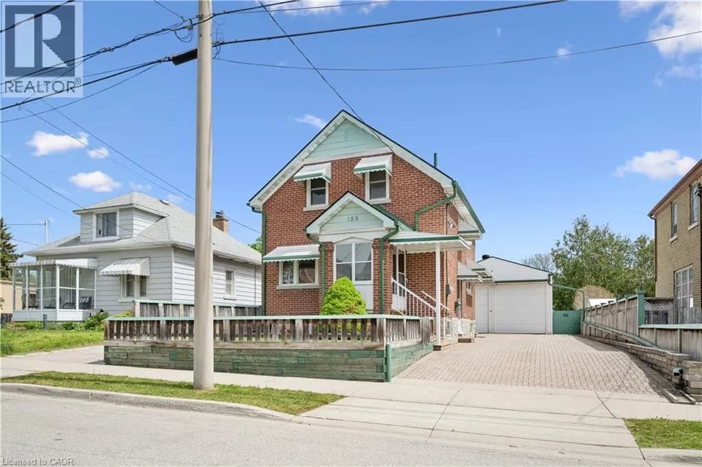 188 WENTWORTH Avenue