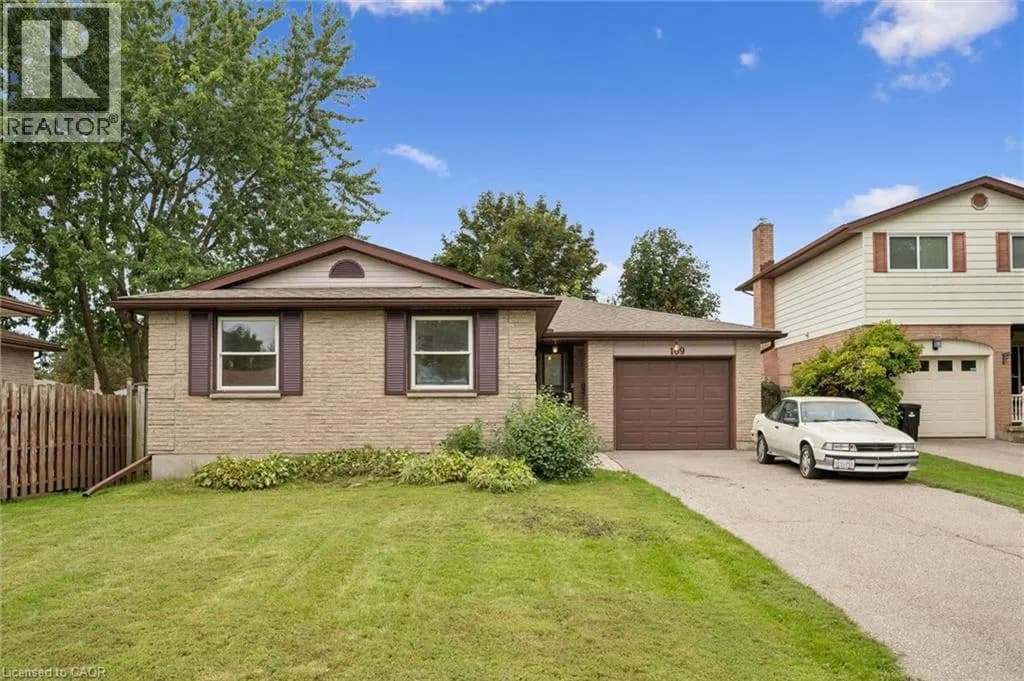 109 DEERBERRY Place
