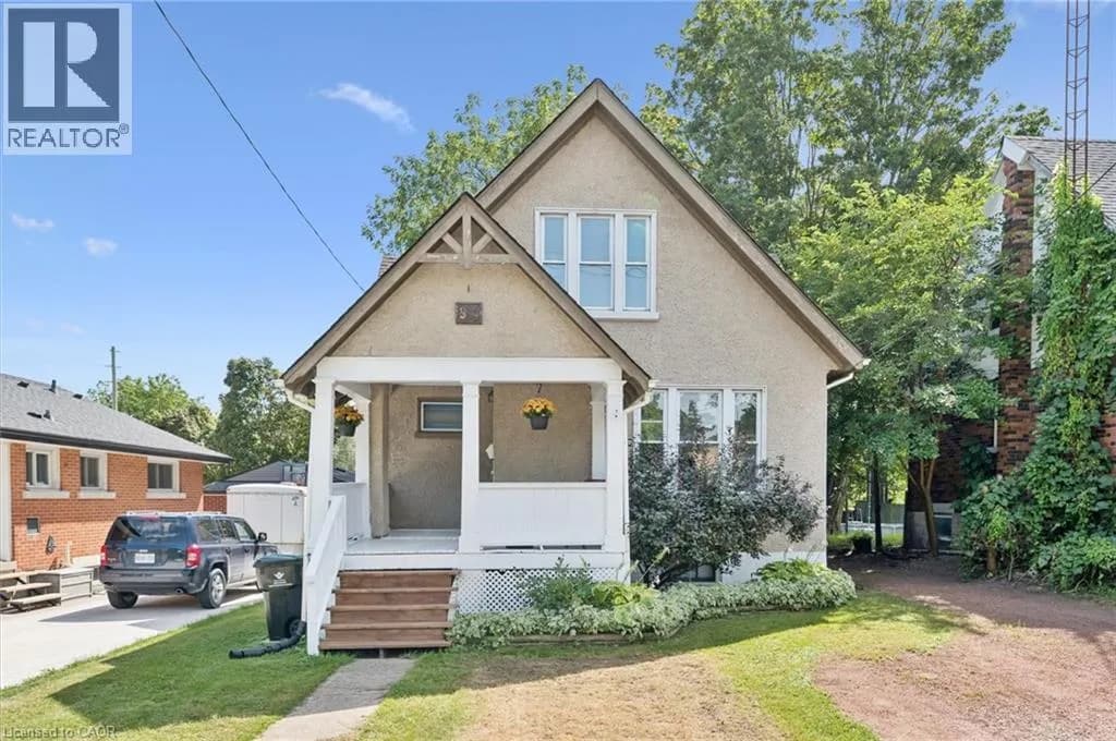 99 CEDAR Street