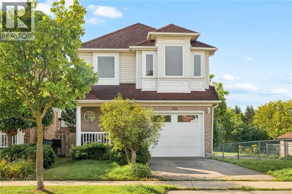 67 APPLE TREE Drive
