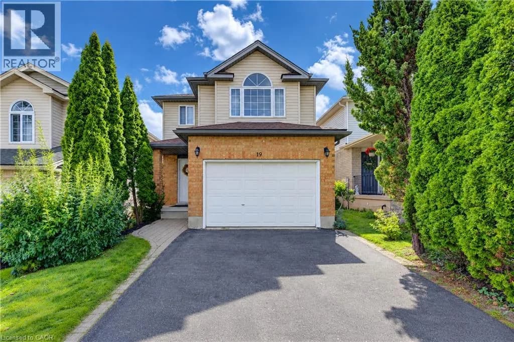 19 TEMPLEWOOD Drive