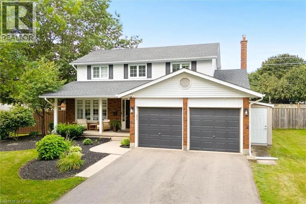 315 CRIMSON Crescent